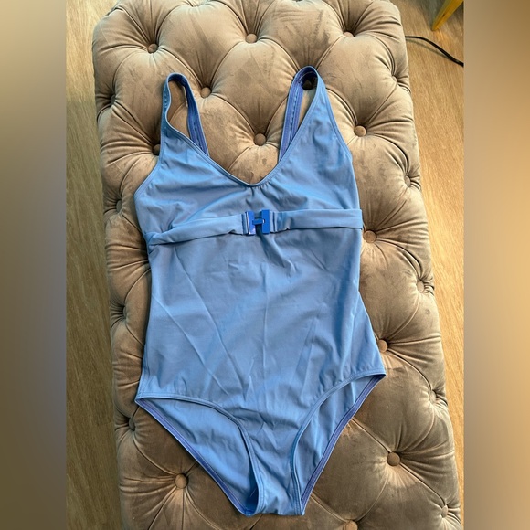 Elegant Hermès one-piece swimsuit - Picture 3 of 6